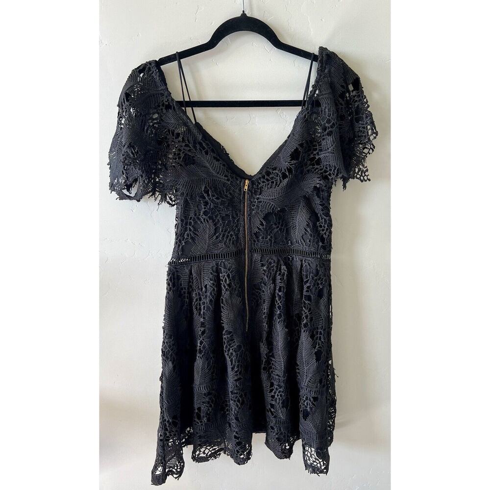 Missguided Black Lace Dress, Feathers Size 8, Whimsygoth, Feminine, Halloween - Picture 2 of 8